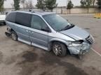 2005 Chrysler Town & Country Limited