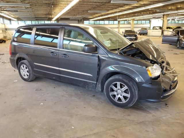 2012 Chrysler Town & Country Touring