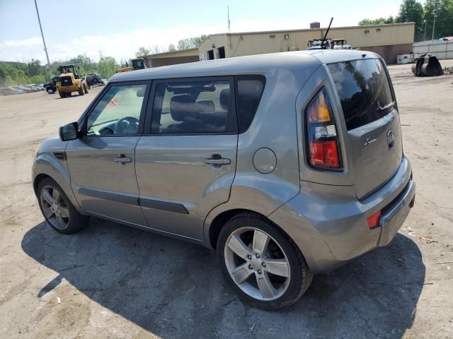 2011 KIA Soul +