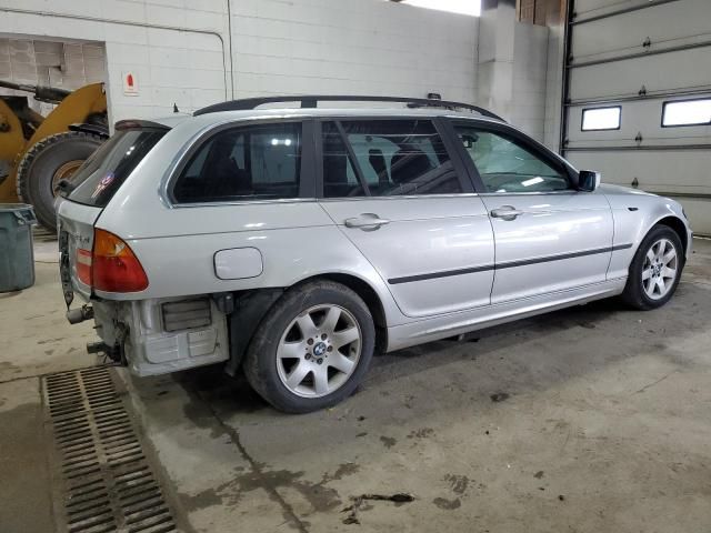 2003 BMW 325 XIT