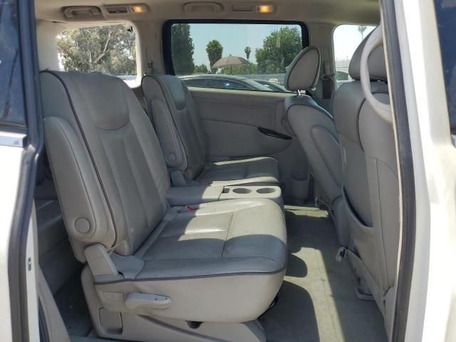 2012 Nissan Quest S