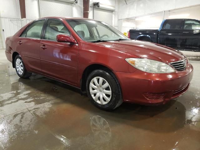 2005 Toyota Camry LE