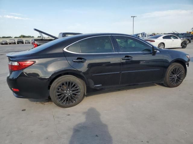 2013 Lexus ES 300H