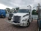 2018 Freightliner Cascadia 126