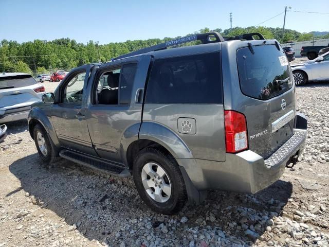 2006 Nissan Pathfinder LE