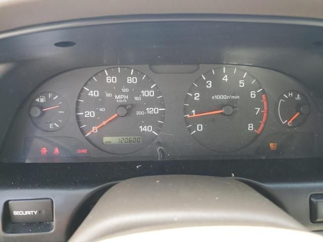 2001 Nissan Altima XE