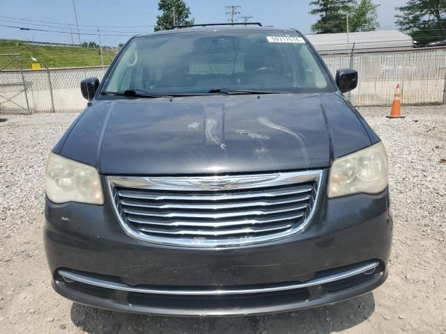 2012 Chrysler Town & Country Touring