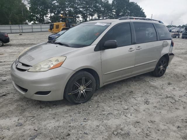 2009 Toyota Sienna CE