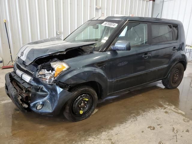 2011 KIA Soul +