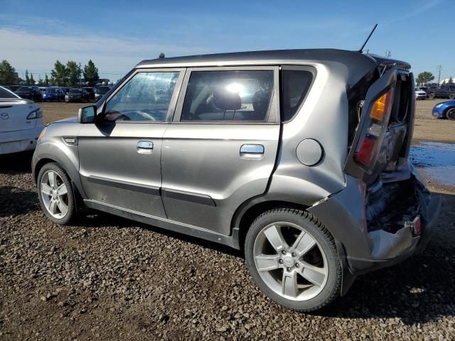 2010 KIA Soul +