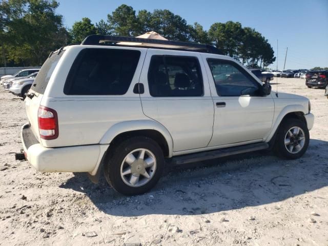 2002 Nissan Pathfinder LE