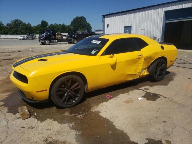 2017 Dodge Challenger SXT