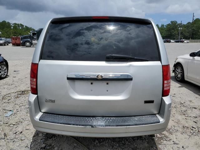 2008 Chrysler Town & Country LX