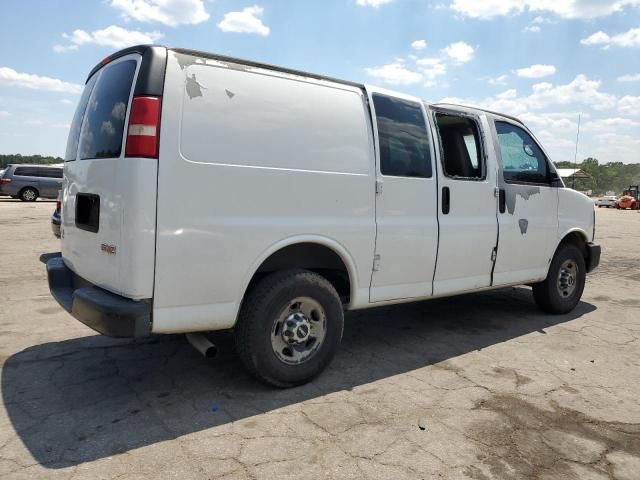 2011 GMC Savana G2500