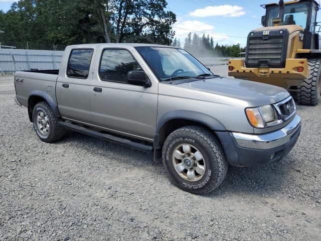 2000 Nissan Frontier Crew Cab XE