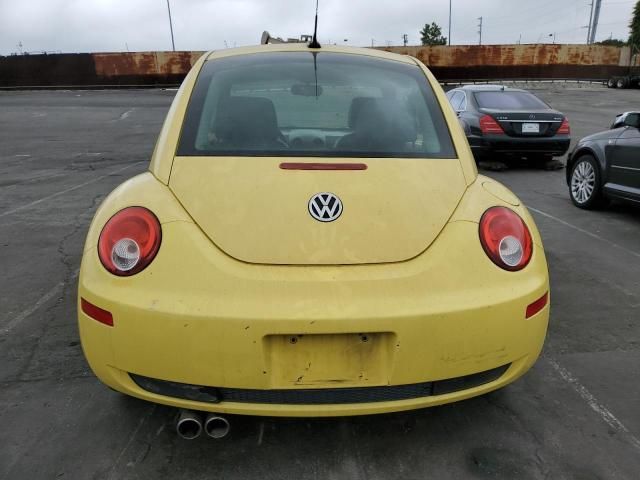 2008 Volkswagen New Beetle S