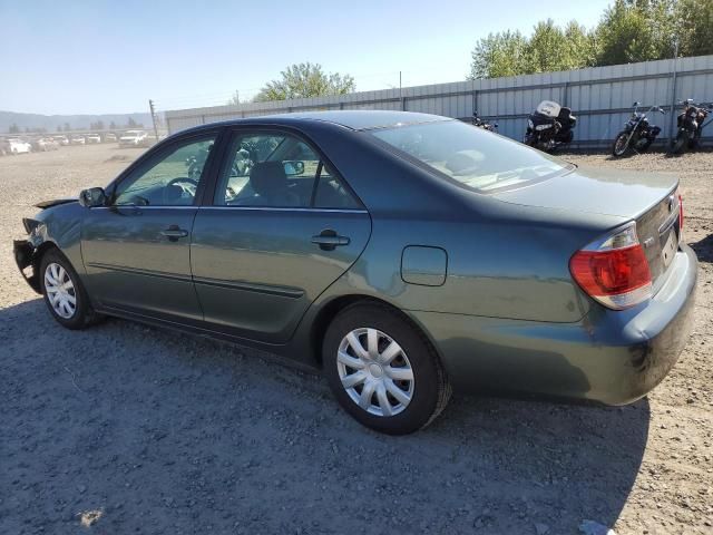 2005 Toyota Camry LE