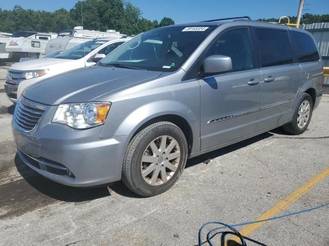 2013 Chrysler Town & Country Touring