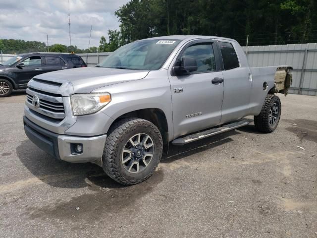 2017 Toyota Tundra Double Cab SR/SR5