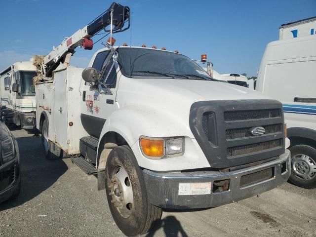 2004 Ford F750 Super Duty