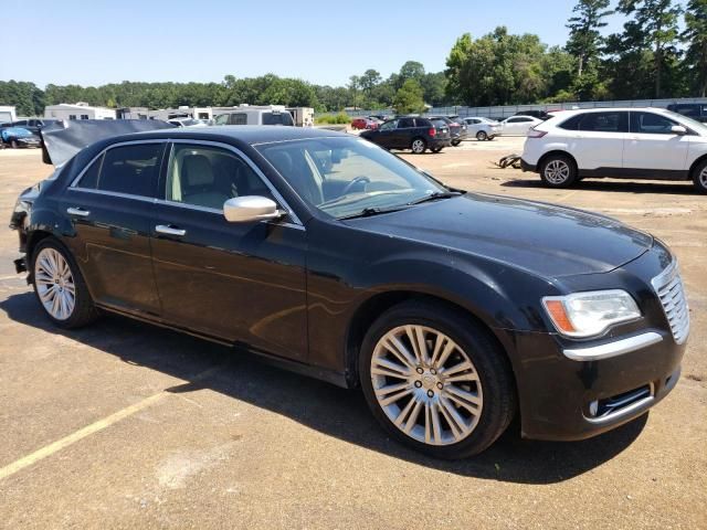 2013 Chrysler 300C Luxury