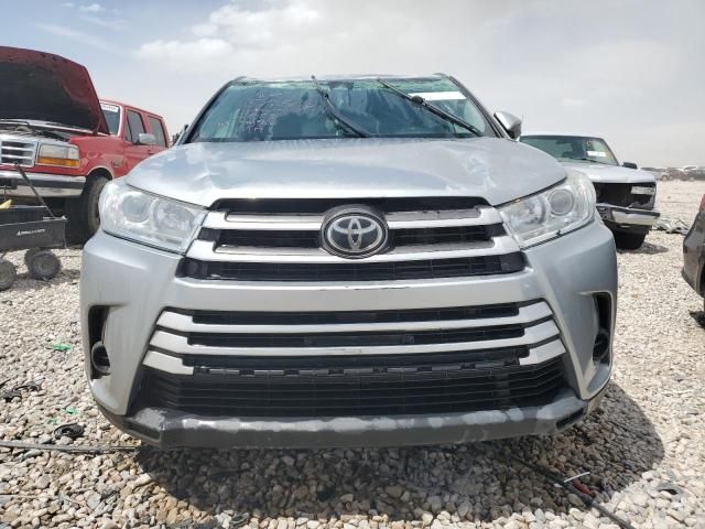 2019 Toyota Highlander LE