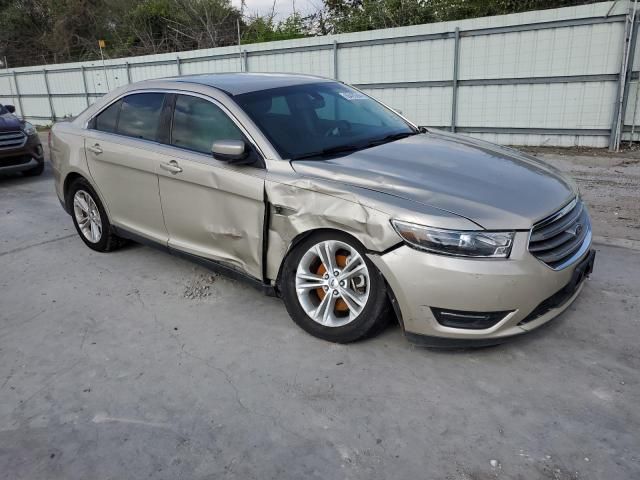 2017 Ford Taurus SEL