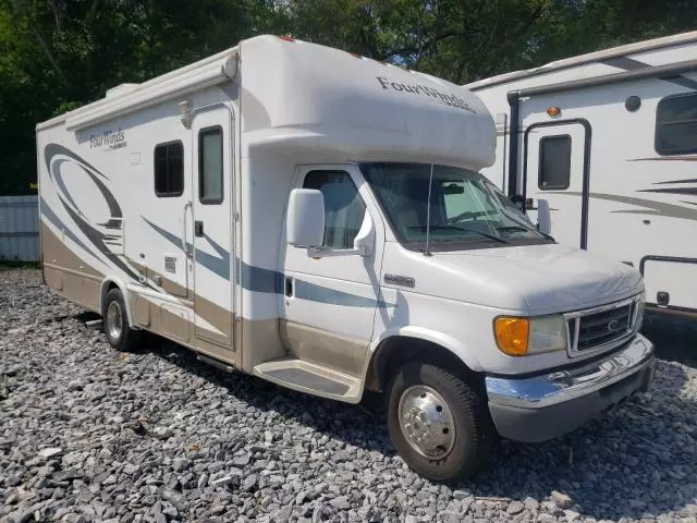 2006 Four Winds 2006 Ford Econoline E450 Super Duty Cutaway Van