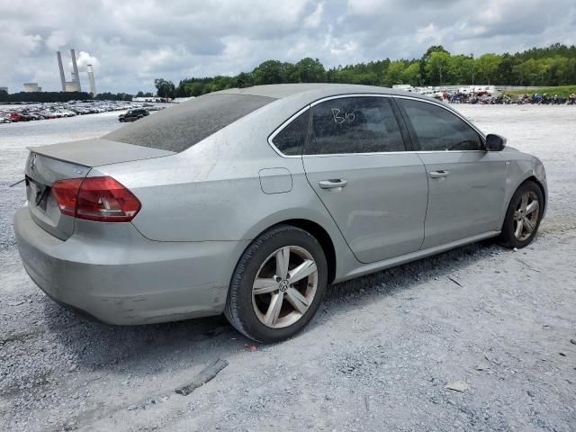 2014 Volkswagen Passat S