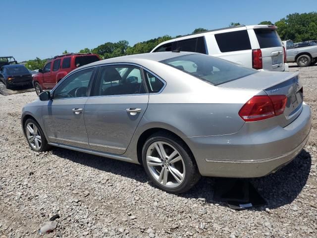 2013 Volkswagen Passat SEL