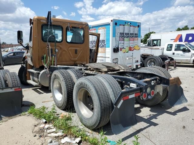 2018 Freightliner Cascadia 125