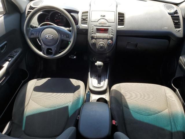 2010 KIA Soul +