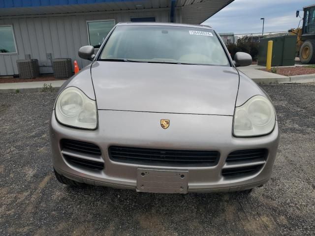 2005 Porsche Cayenne