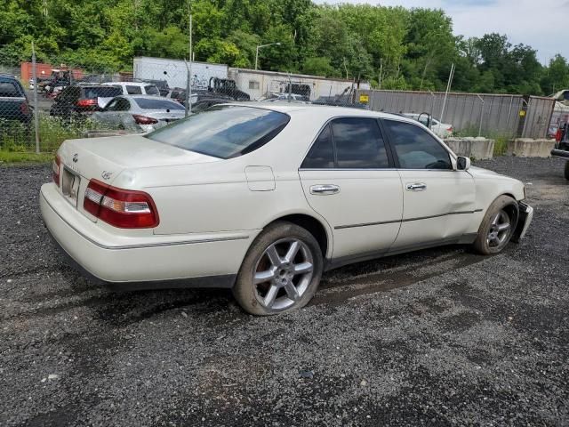 1997 Infiniti Q45 Base