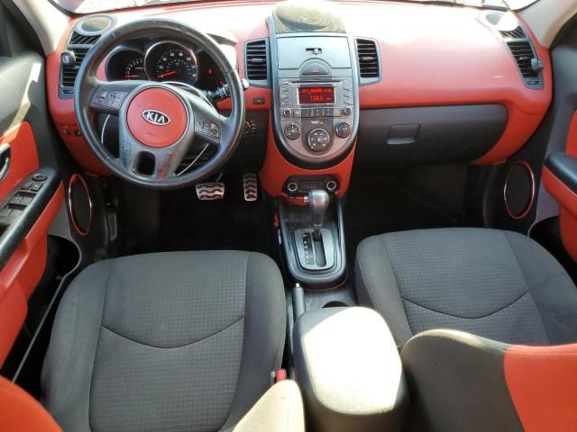 2010 KIA Soul +