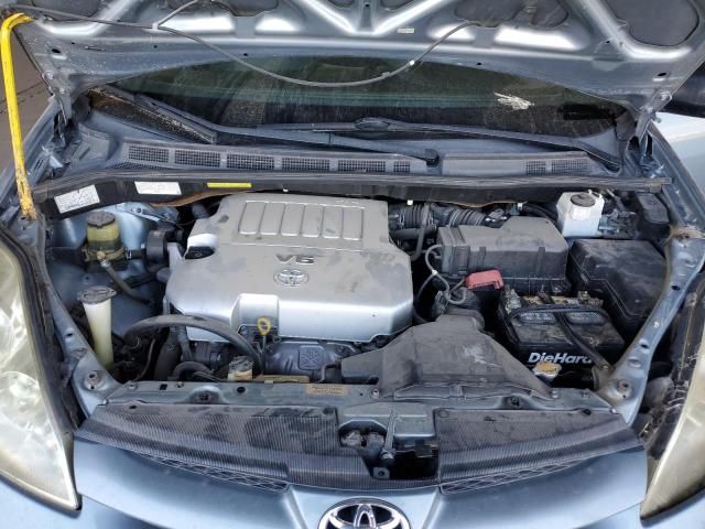 2010 Toyota Sienna CE