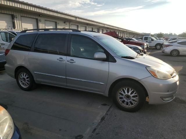 2004 Toyota Sienna XLE