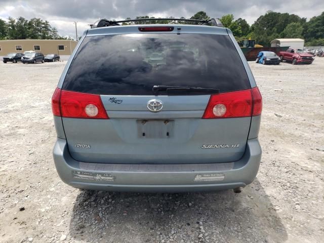 2006 Toyota Sienna XLE