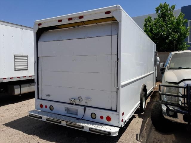 2010 Ford Econoline E450 Super Duty Commercial Stripped Chas