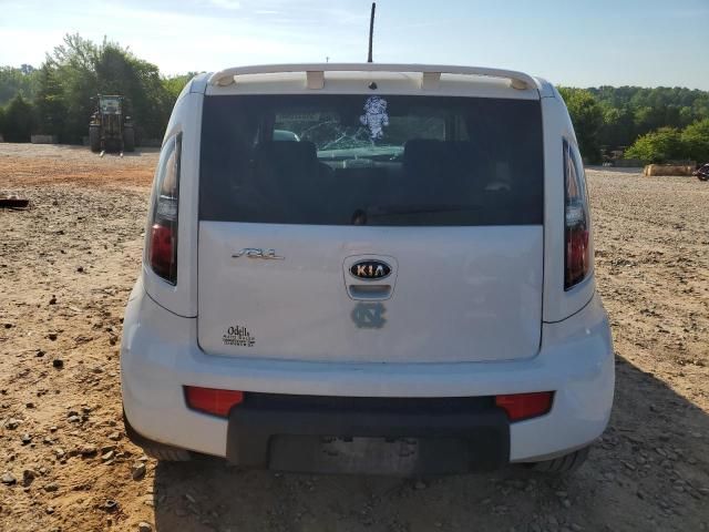 2011 KIA Soul +