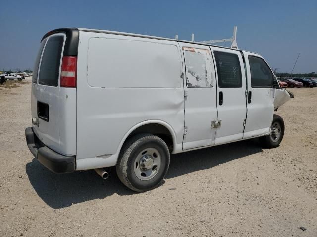 2017 Chevrolet Express G2500