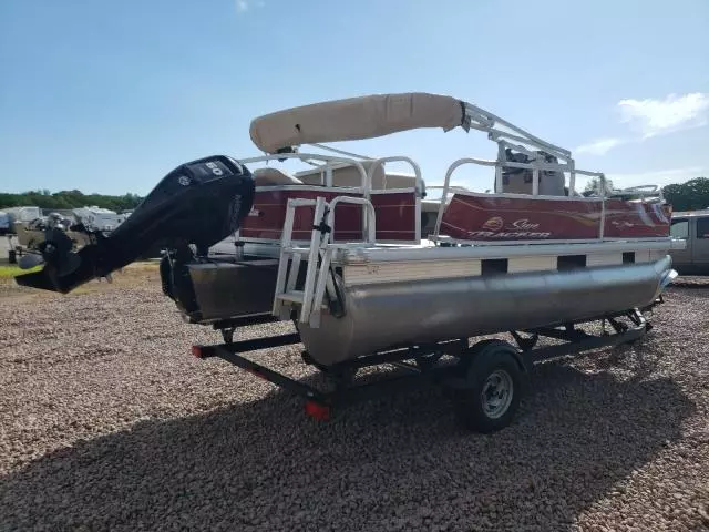 2021 Suntracker Boat With Trailer