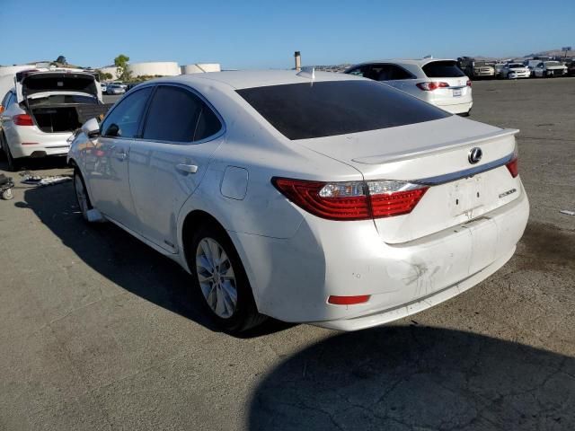 2015 Lexus ES 300H