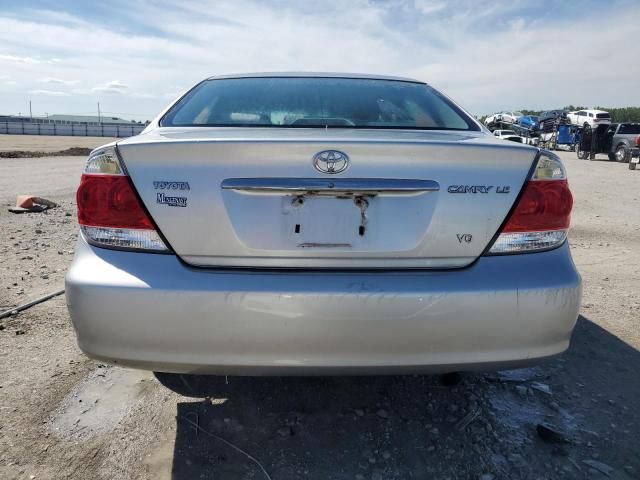 2005 Toyota Camry LE