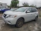 2016 Nissan Pathfinder S