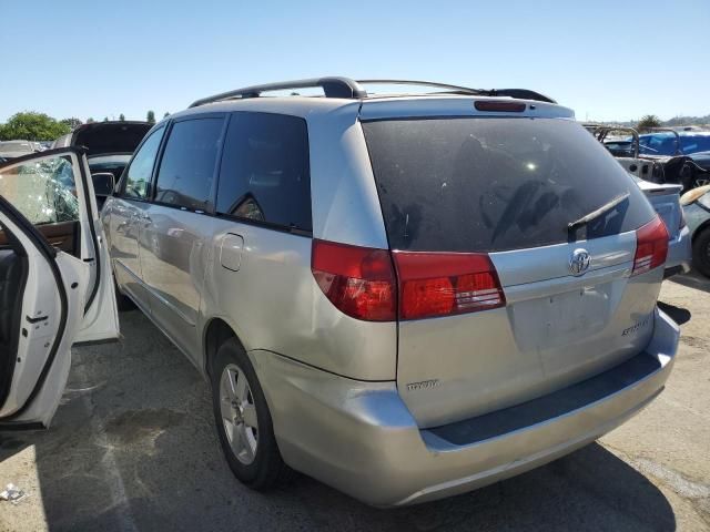 2004 Toyota Sienna XLE