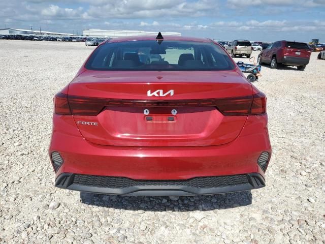 2022 KIA Forte FE