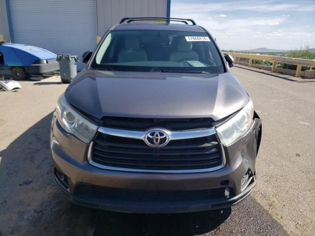 2016 Toyota Highlander LE