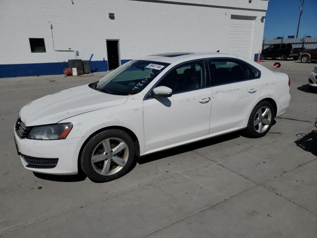 2013 Volkswagen Passat SE