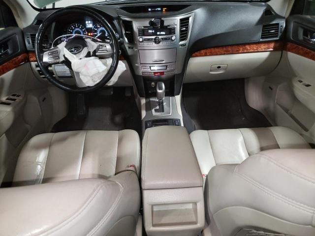 2010 Subaru Outback 2.5I Limited